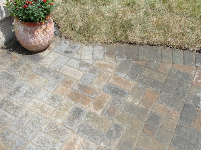 brick layers kansas city missouri landscaping